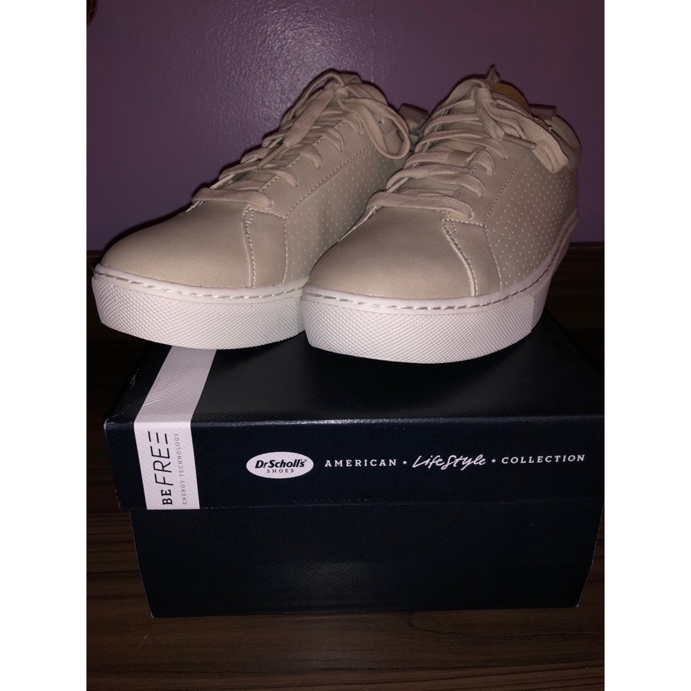 Dr. Scholl’s shoes